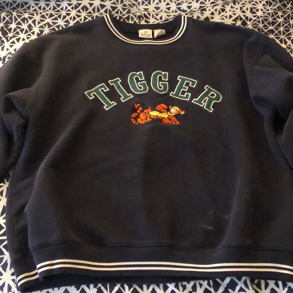 Tigger Pullover